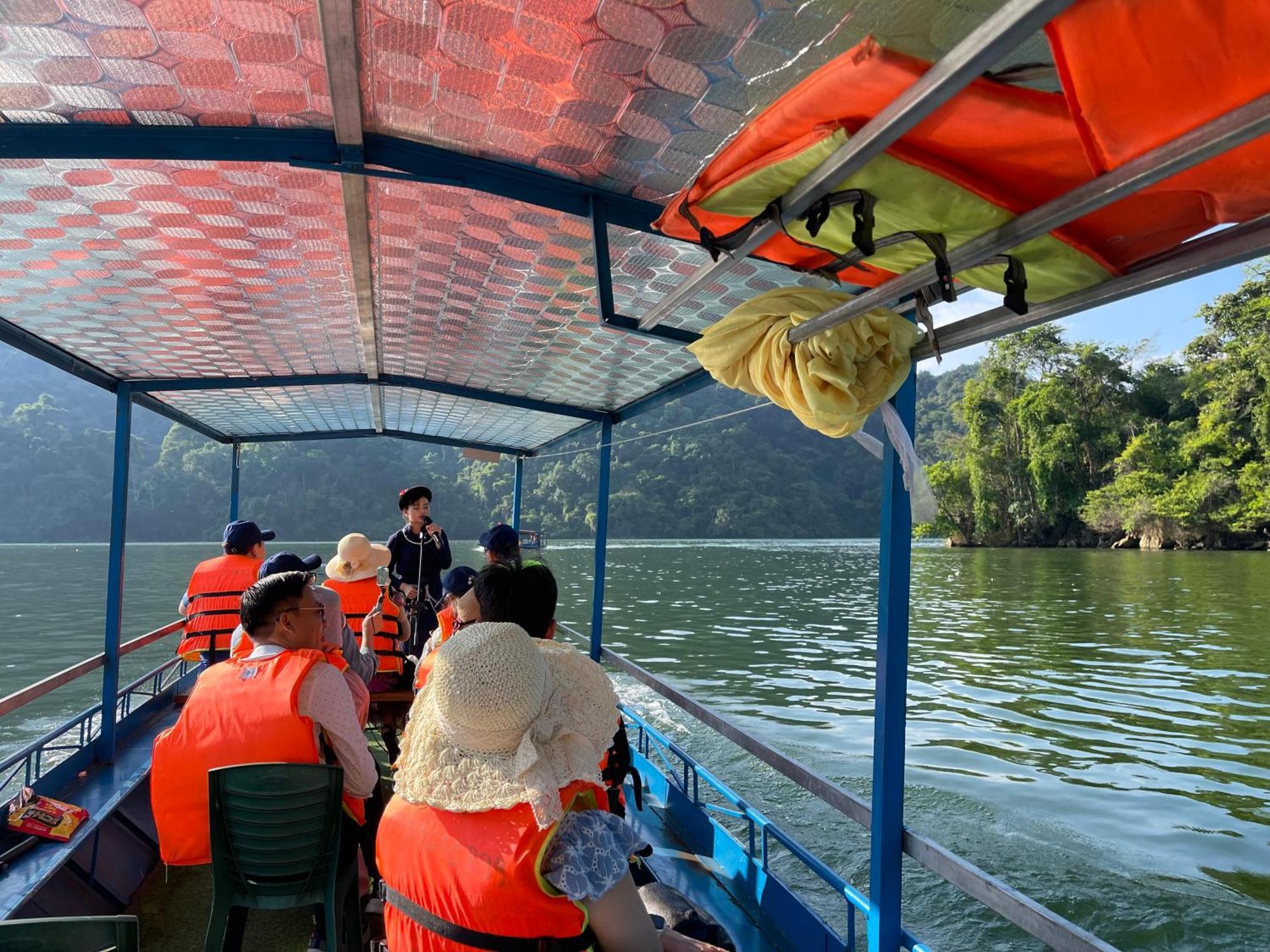 Ba Be Green Bac Kan Luaran gambar