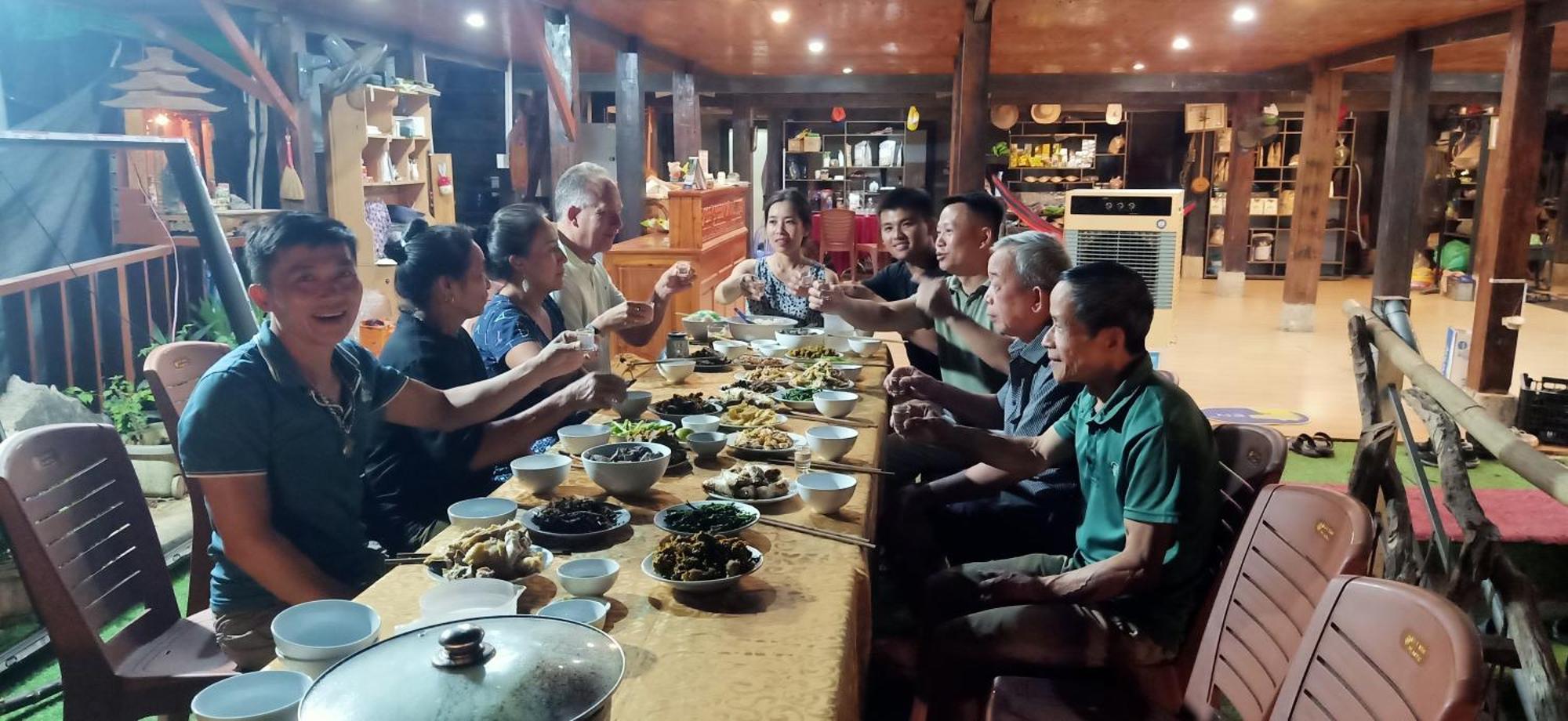 Ba Be Green Bac Kan Luaran gambar
