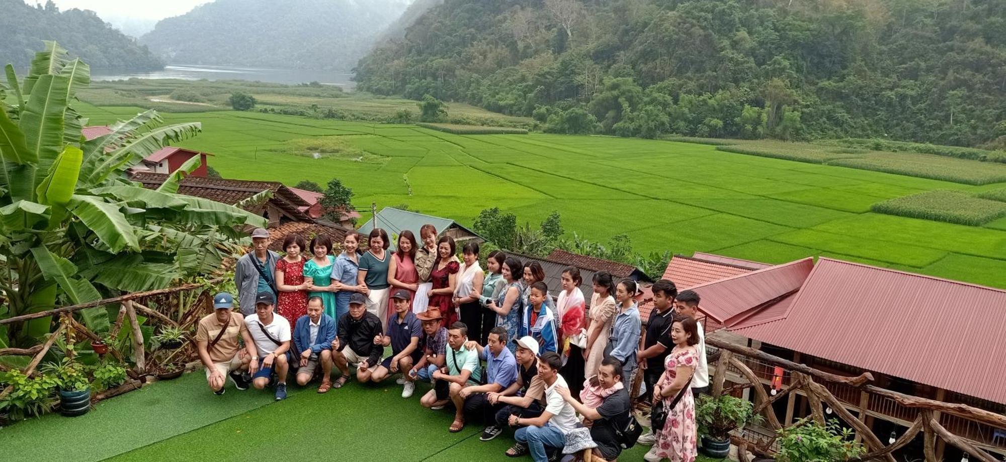 Ba Be Green Bac Kan Luaran gambar